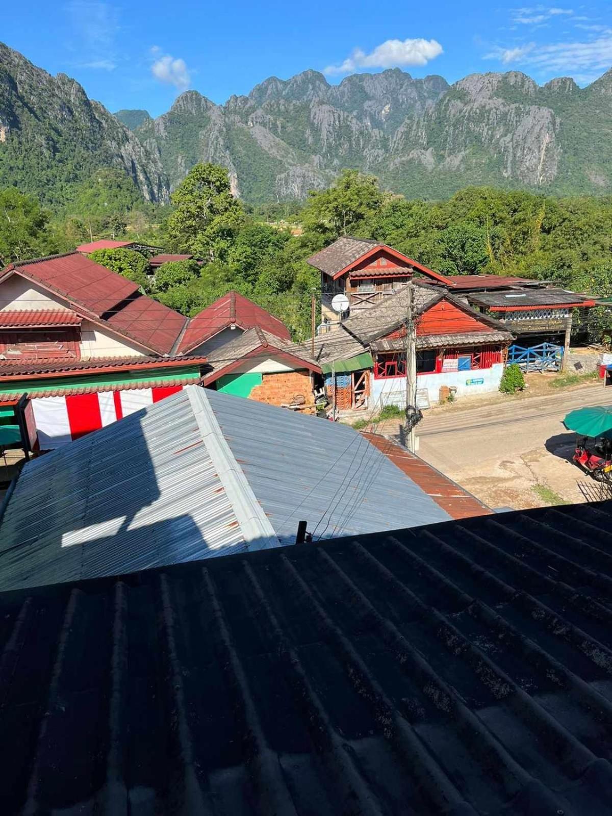 Nice View Guesthouse Vang Vieng Exterior photo